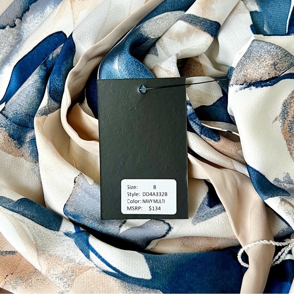 DKNY Long Sleeveless Cream Tan & Navy Blue Floral Dress Faux Wrap Size 8 NWT - Picture 14 of 16